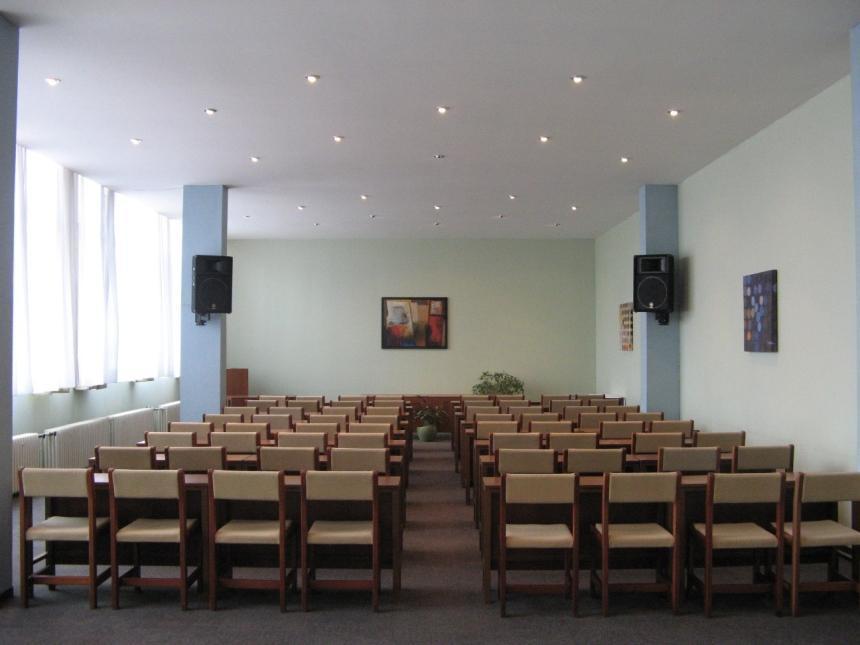 Hotel Plus Bratislava Ngoại thất bức ảnh